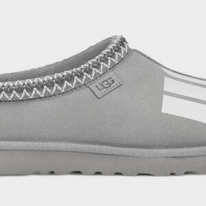 Ugg Tasman braid chipped slippers boys Sz us 11